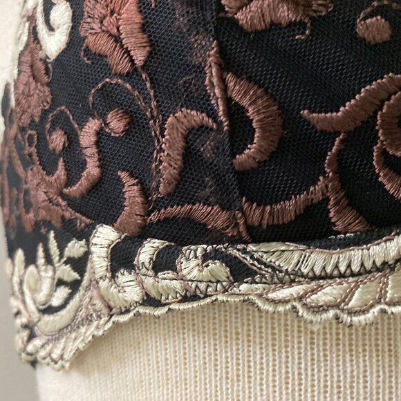 Beautiful Felina Bra - Picture 3 of 12